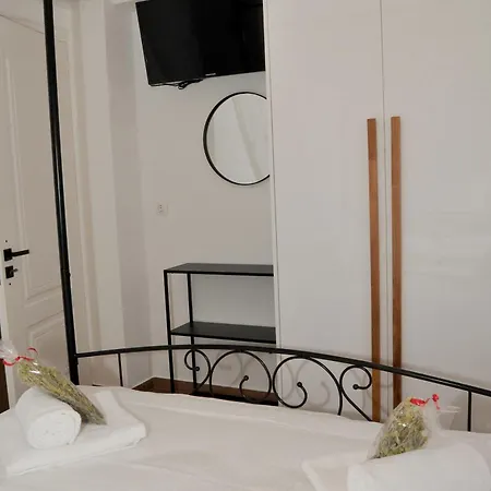 Апартаменты Vintage Helios *